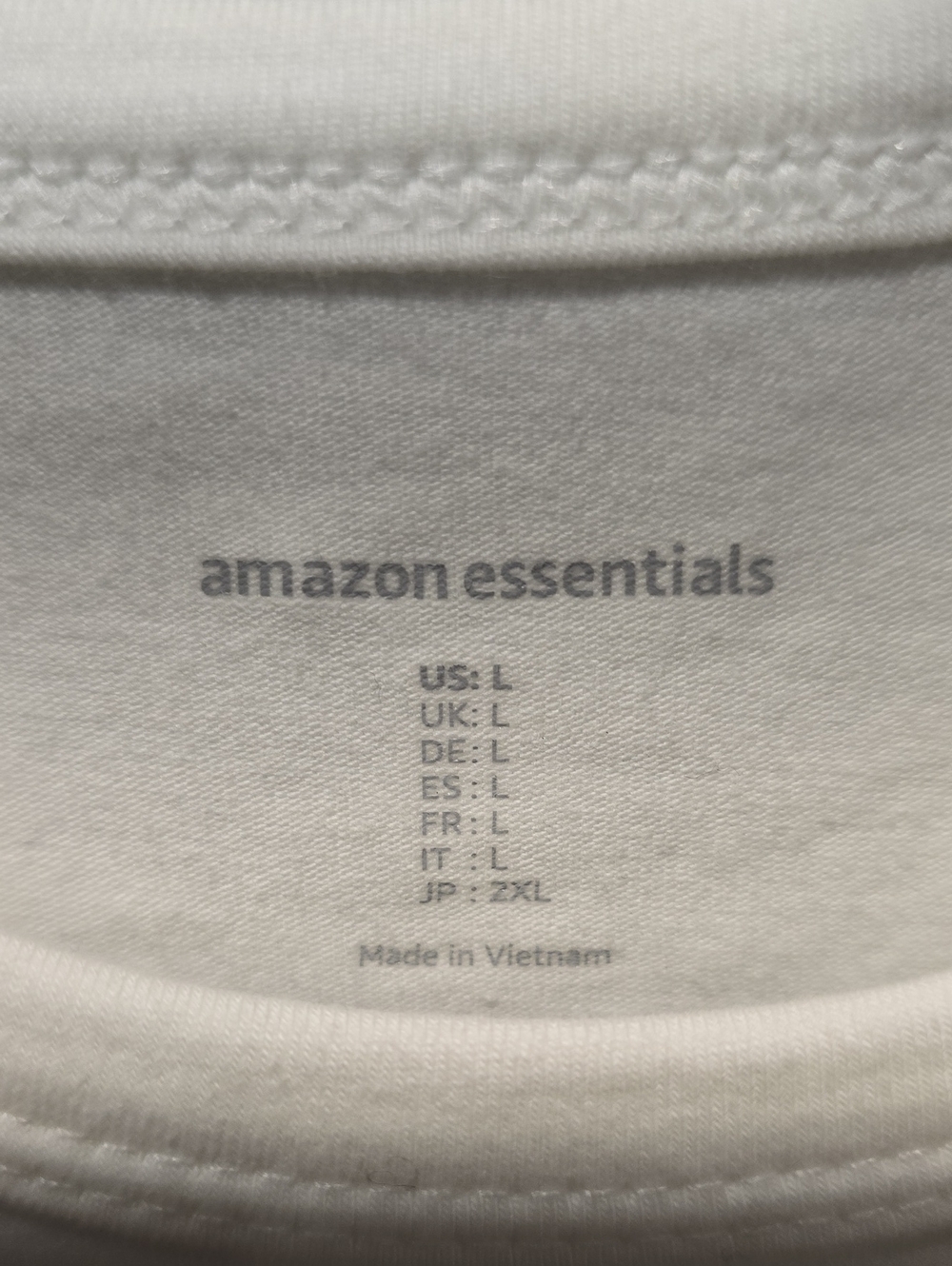 Amazon Essentials - Picture 2 of 7